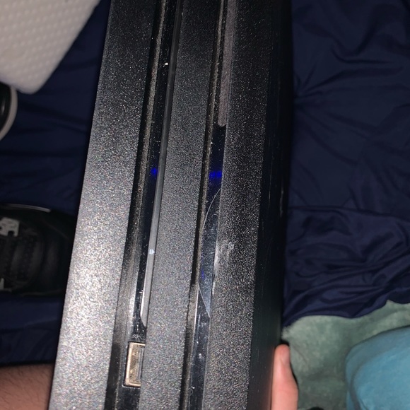 Ps4 pro - Picture 4 of 5